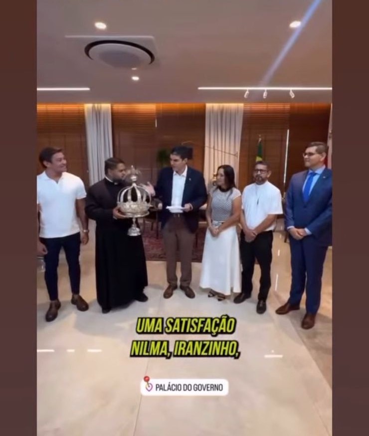 COROA DO DIVINO ESPIRITO SANTO DE MOJU