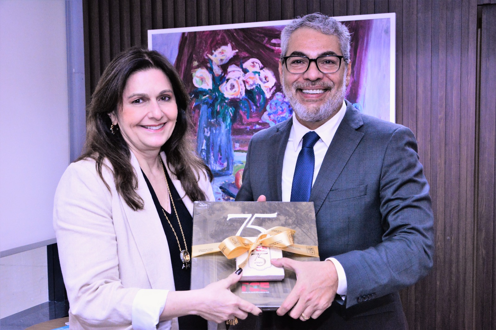 André Bassalo com a Presidente do TCE, Conselheira Rosa Egídia