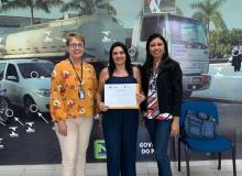 Entrega de certificados após o treinamento do SIGO a IMETROPARA